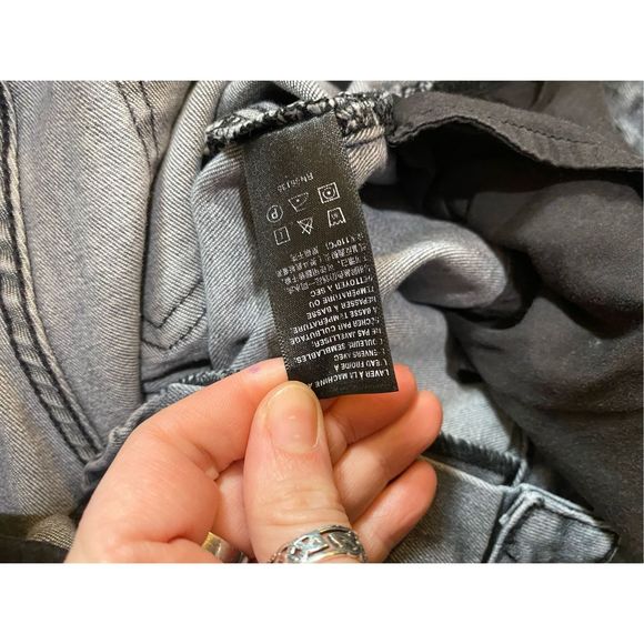 Lafayette 148 "L148 DENIM MERCER SKINNY JEAN" in Gray, Size 12 / 31, MSRP $498 - Picture 9 of 15